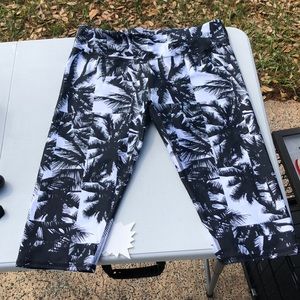Palm tree Fabletics leggings